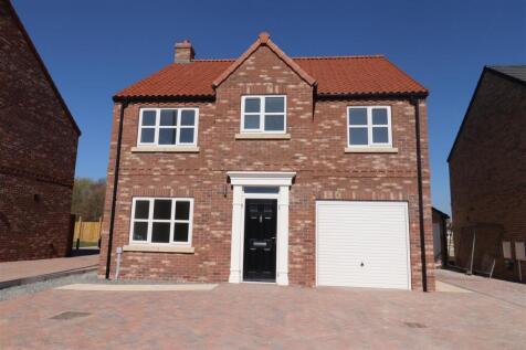 New Walk, Driffield 4 bed detached house for sale