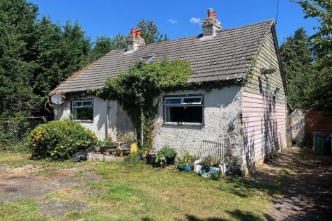 Gate Lane, Rhodes Minnis, Canterbury... 2 bed detached bungalow for sale