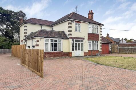 North Street, Raunds, Wellingborough... 4 bed detached house for sale