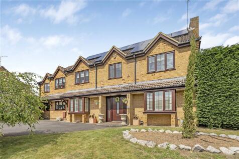 Lister Drive, West Hunsbury... 4 bed detached house for sale