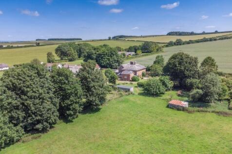 7 bedroom detached house for sale