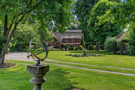 Sutton Park, .Sutton Green... 2 bed detached house for sale