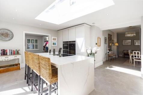 Falkland Grove, Dorking, Surrey 6 bed detached house for sale