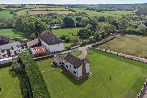 Morchard Bishop, Crediton, Devon 3 bed detached house for sale