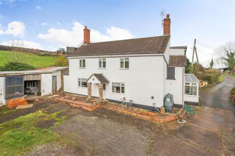 Seven Crosses, Tiverton 4 bed detached house for sale