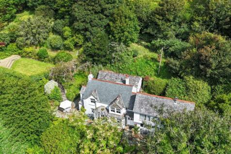 Trethevy, Tintagel 4 bed detached house for sale
