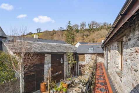 Fore Street, Buckfastleigh 4 bed detached house for sale