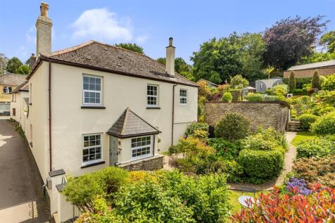 Cornworthy 4 bed detached house for sale