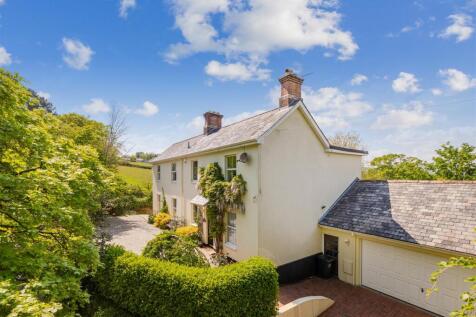 Whitehill Road, Newton Abbot 5 bed detached house for sale