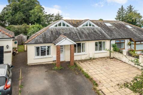 Flood Street, Stoke Gabriel, Totnes 4 bed bungalow for sale