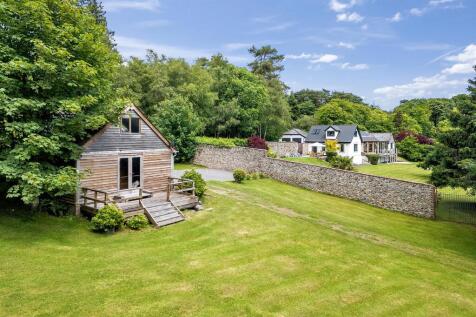 Trinity Hill Road, Axminster 4 bed detached house for sale