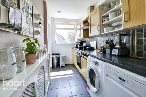 Three Tuns Road, Nottingham 3 bed semi