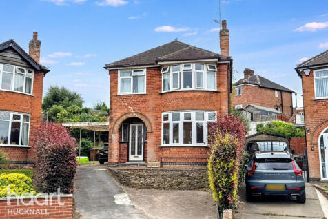 Carlisle Avenue, Nottingham 3 bed detached house for sale