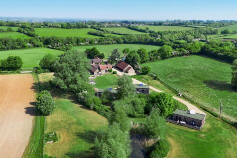 Whitechapel Lane, Beckington, Bath 4 bed detached house for sale