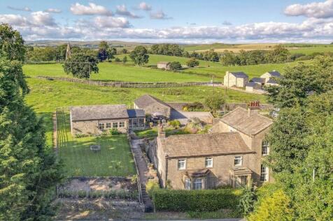 5 bedroom semi-detached house for sale
