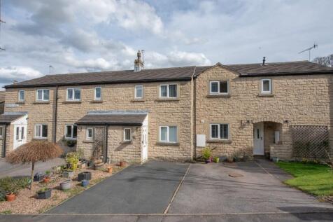 2 bedroom town house for sale