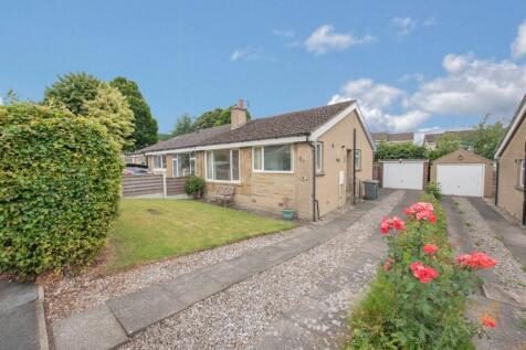 2 bedroom semi-detached bungalow for sale
