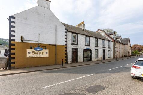 3 Swan Apartments, High Street... 2 bed flat for sale