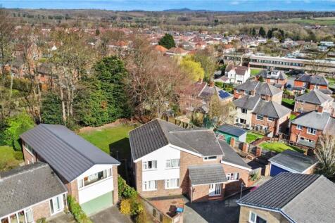 Woodlands, Durham DH3 5 bed detached house for sale