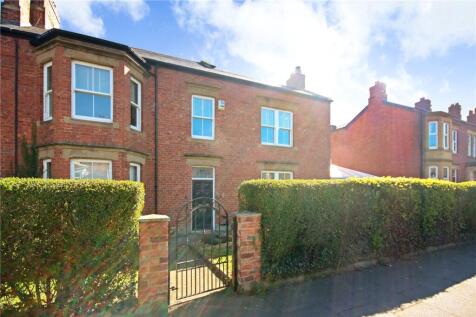 Red Rose Terrace, Durham DH3 4 bed end of terrace house for sale