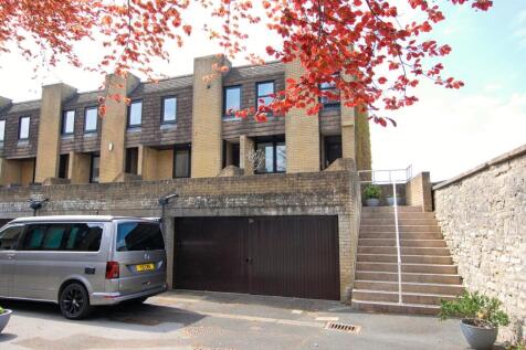 Old Vicarage Green, Bristol BS31 3 bed end of terrace house for sale