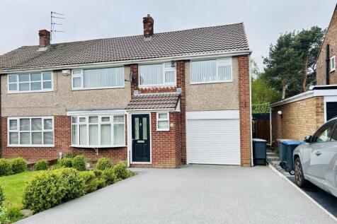 Devonshire Road, Durham, County... 4 bed semi