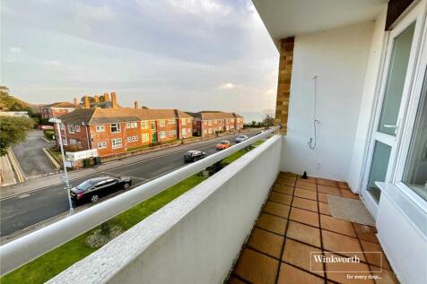 Waterford Road, Highcliffe... 2 bed apartment for sale