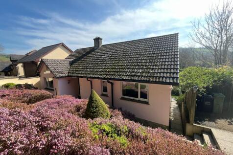 2 bedroom bungalow for sale