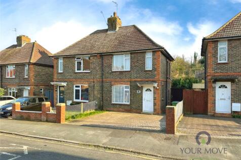Beechy Avenue, East Sussex BN20 3 bed semi