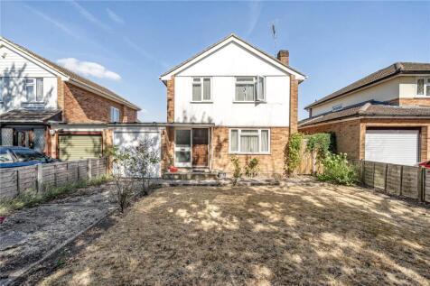 Quentin Road, Woodley, Reading 3 bed link detached house for sale