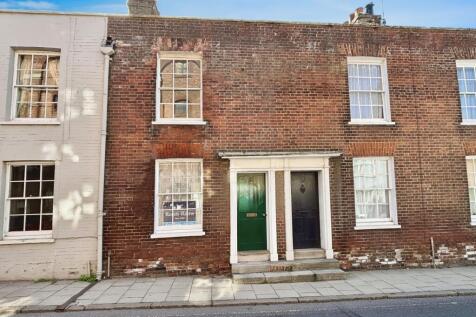 Tower Street, East Sussex TN31 2 bed terraced house for sale