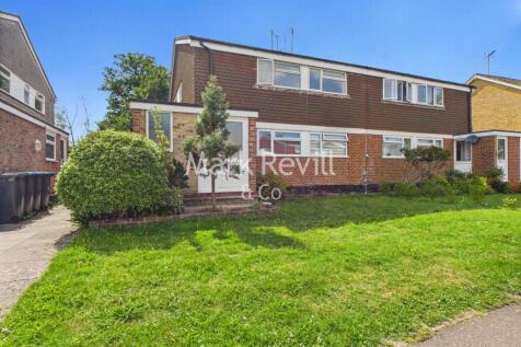Appledore Gardens, Lindfield, RH16 2 bed flat for sale