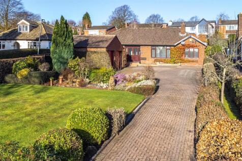 Tamworth Road, Lichfield 4 bed detached bungalow for sale