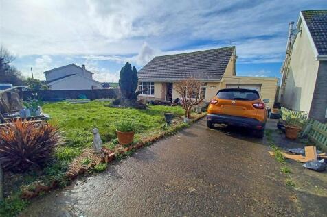 4 bedroom bungalow for sale
