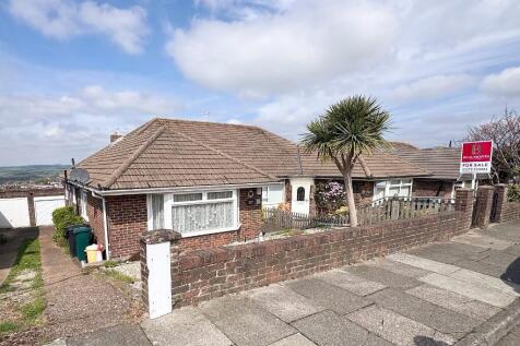 3 bedroom semi-detached bungalow for sale