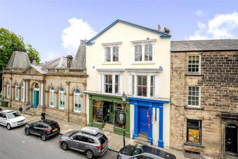 Swan Road, Harrogate, North... 4 bed terraced house for sale