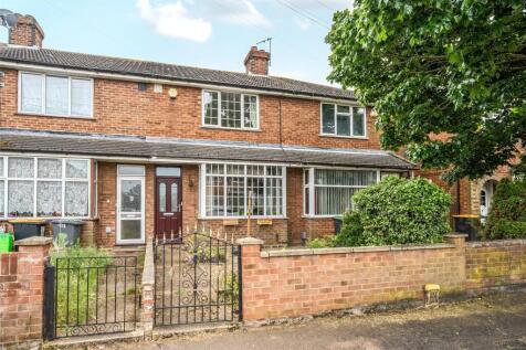 Acacia Road, Bedford, Bedfordshire, MK42 2 bed terraced house for sale