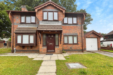 4 bedroom terraced house for sale