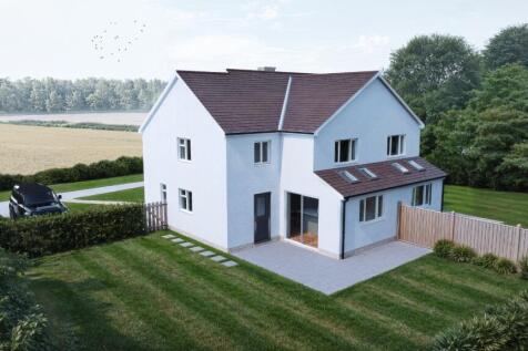 Maypole Road, Heybridge, Maldon 3 bed semi