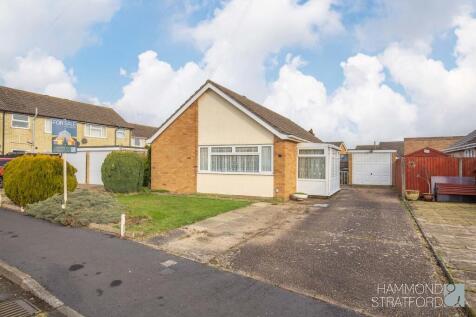 Arlington Gardens, Attleborough 3 bed detached bungalow for sale