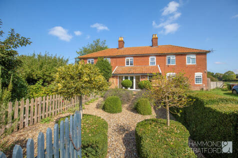 Church Road, Wilby 3 bed cottage for sale