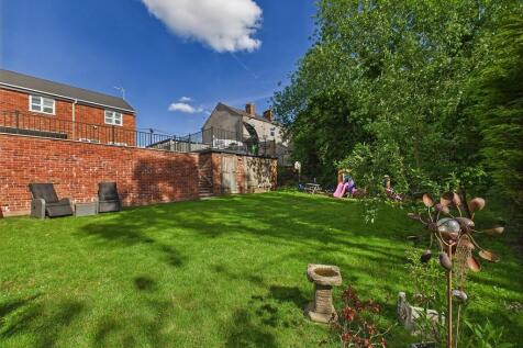 Rupert Street, Lower Pilsley 3 bed semi