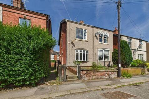 Compton Street, Chesterfield 3 bed semi