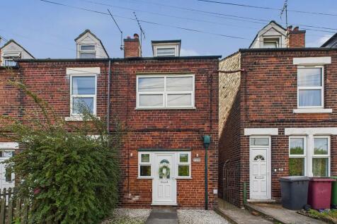 Clowne Road, Stanfree 3 bed end of terrace house for sale
