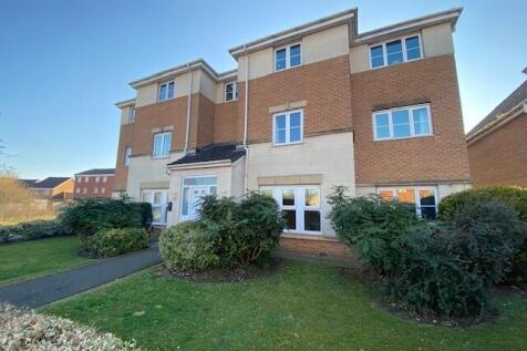 1 bedroom ground floor flat for sale
