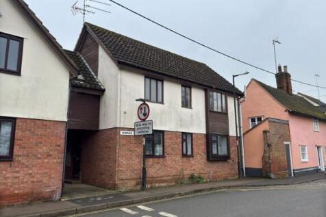 Studio flat for sale