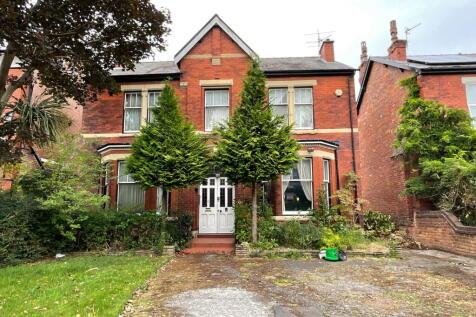 Lethbridge Road, Southport PR8 4 bed detached house for sale