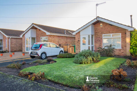 Turnberry Road, NG6 9LY 2 bed detached house for sale