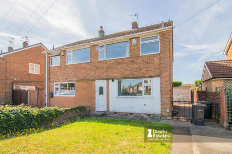 Meadow Road, Beeston, NG9 1JR 3 bed semi