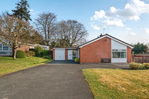 Llanforda Rise, Oswestry 2 bed detached bungalow for sale